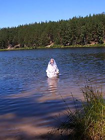 Hot women want to seduce men.