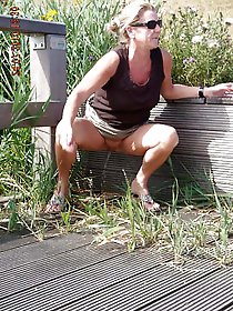 Older tart playing herself