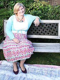 Naughty mature slut fucking a toy boy in the garden