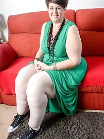 Fantastic old gilf enjoying a tasty cock very much