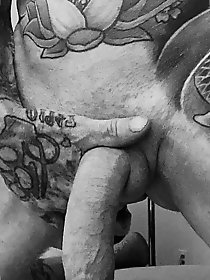 Delicious cutie is posing fully naked on photo