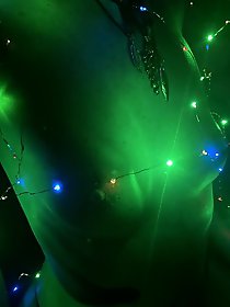 LIGHTING UP MY BODY WITH CHRISTMAS