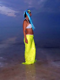 Eltons evening at the seaside pier